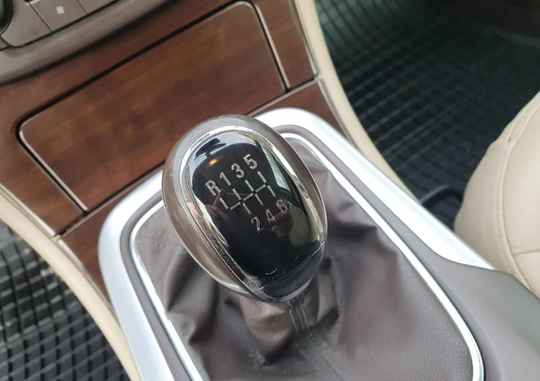 Opel Insignia cena 24900 przebieg: 238000, rok produkcji 2010 z Nidzica małe 781